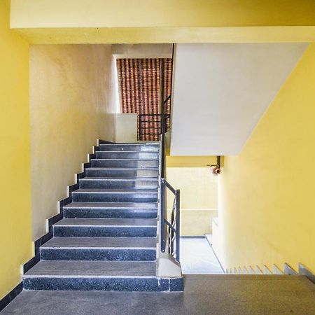 Hotel O Lucky Grand Haiderabad Buitenkant foto